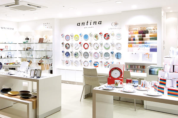 antina gift studio 大丸梅田店