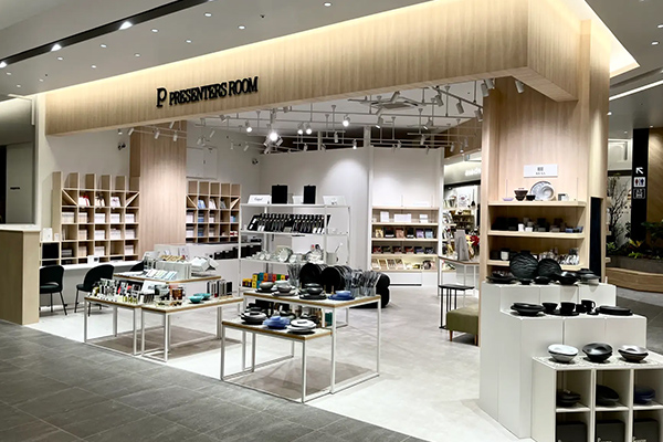 PRESENTERS ROOM イオンモール仙台上杉店