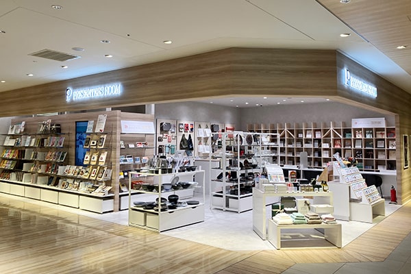 PRESENTERS ROOM ルクア イーレ